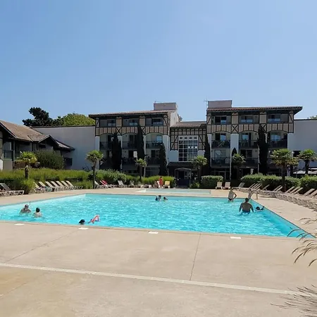 Cosy 21 M2 With Loggia Pool Near The
