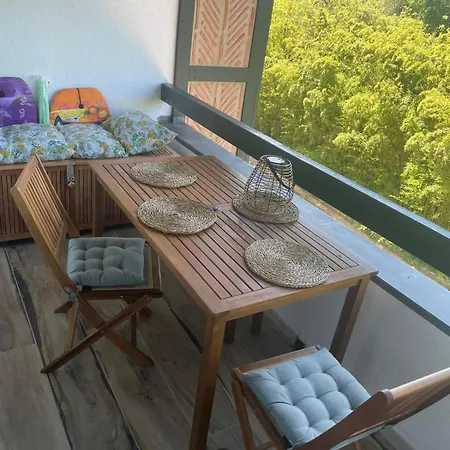 Cosy 21 M2 With Loggia Pool Near The Apartment